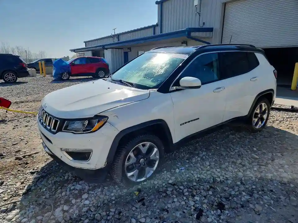 3C4NJDCB4KT761367 2019 JEEP COMPASS-0