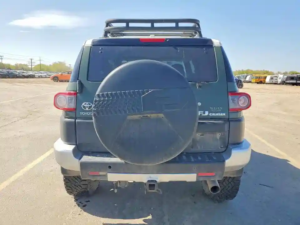 JTEBU4BF0EK203869 2014 TOYOTA FJ CRUISER-5