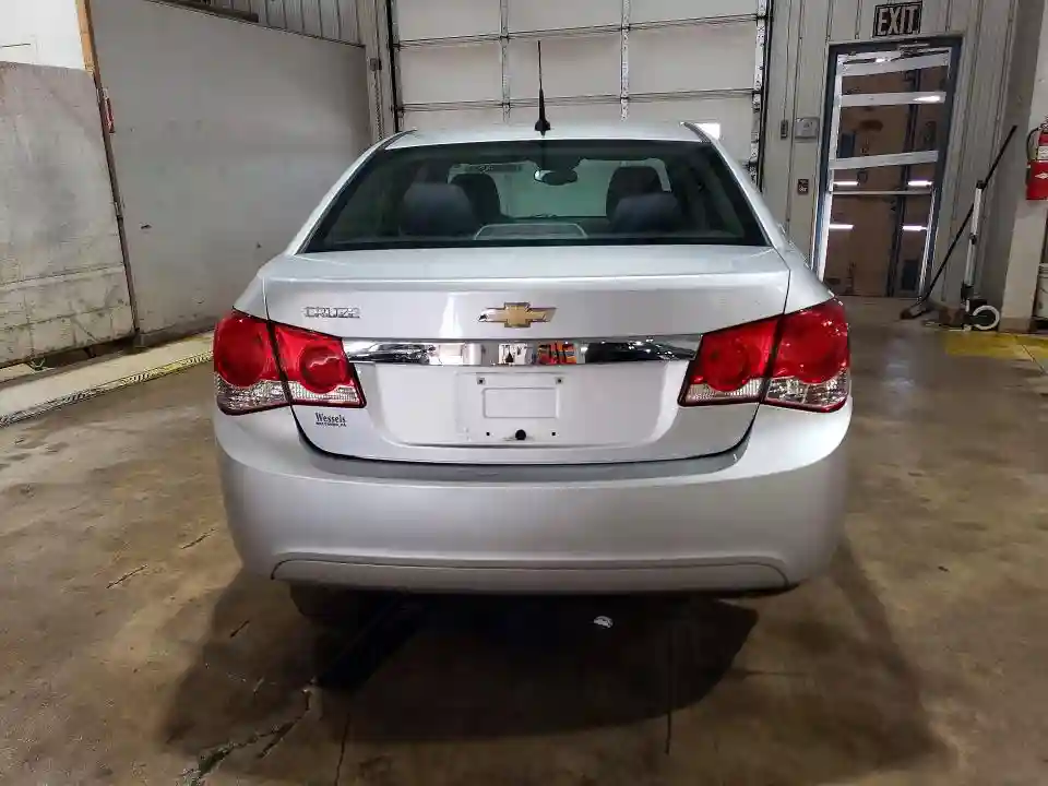 1G1PA5SGXE7149414 2014 CHEVROLET CRUZE-5