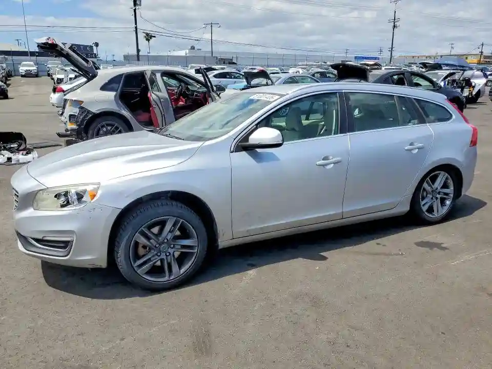 YV140MEB9F1190669 2015 VOLVO V60-0