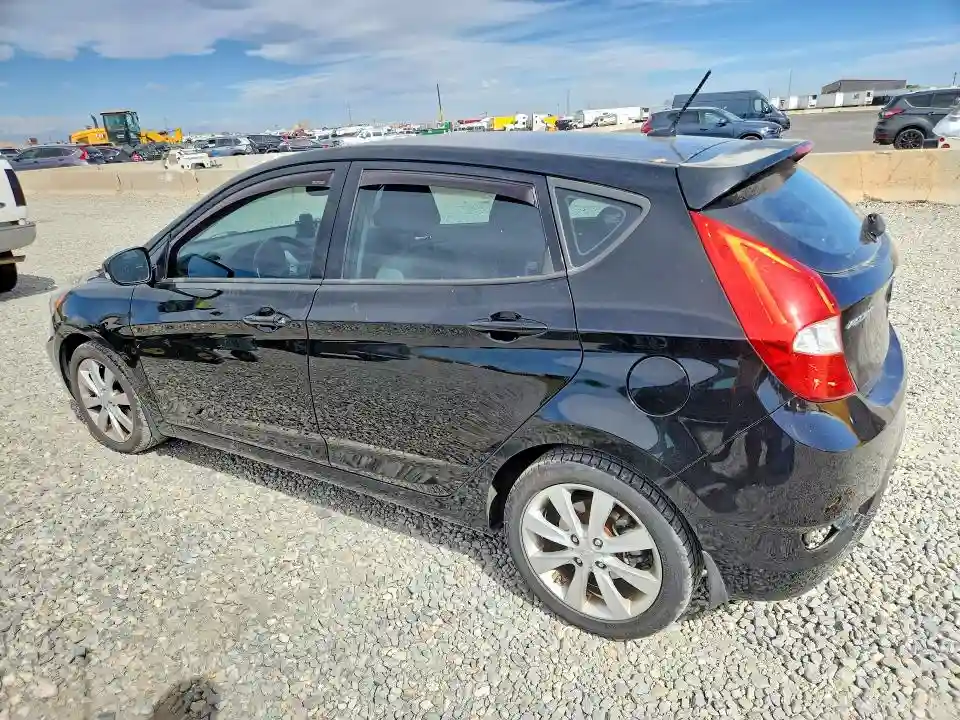 KMHCU5AE8DU086757 2013 HYUNDAI ACCENT-1