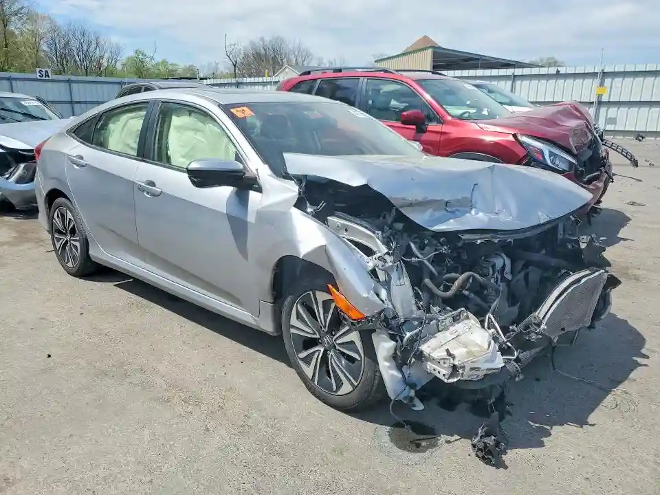 JHMFC1F71JX009499 2018 HONDA CIVIC-3