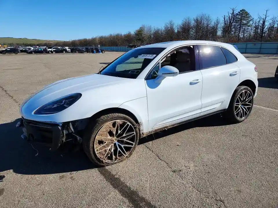 WP1AA2A5XSLB07077 2025 PORSCHE MACAN-0