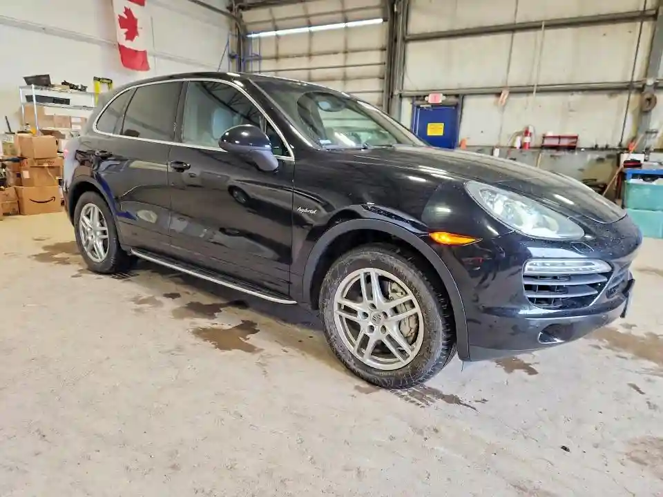 WP1AE2A22CLA93980 2012 PORSCHE CAYENNE-3