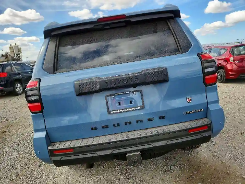 JTEVB5BR0S5021084 2025 TOYOTA 4RUNNER-5