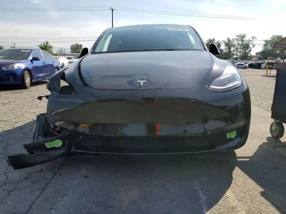 7SAYGDEF2NF490780 2022 TESLA MODEL Y-4