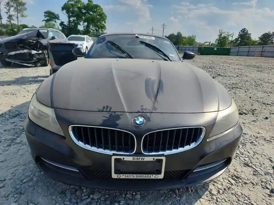 WBALM5C57AE377481 2010 BMW Z4-4