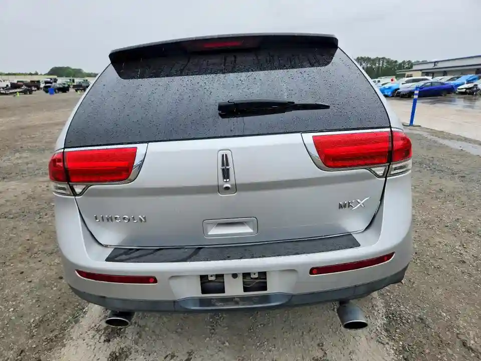 2LMDJ6JK8BBJ28537 2011 LINCOLN MKX-5