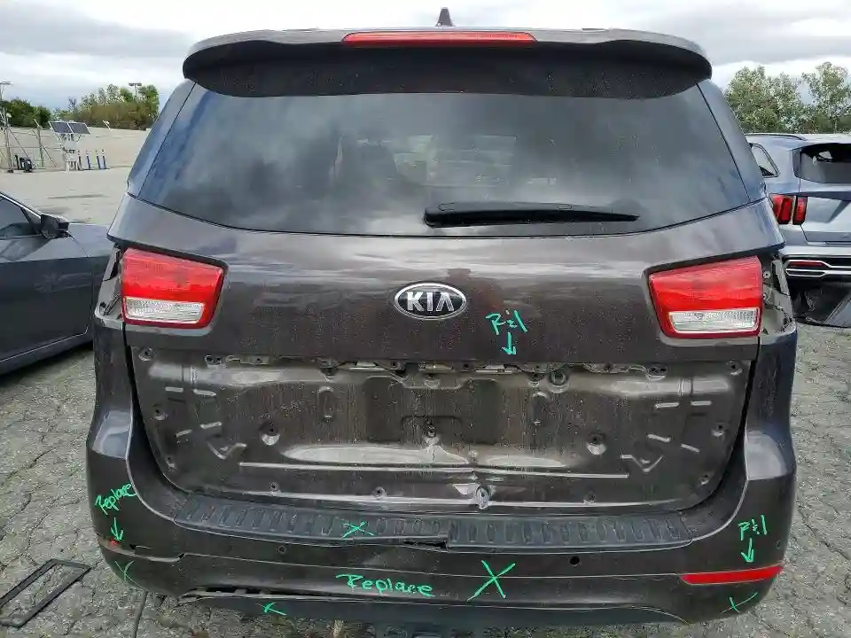 KNDMB5C10G6182478 2016 KIA SEDONA-5