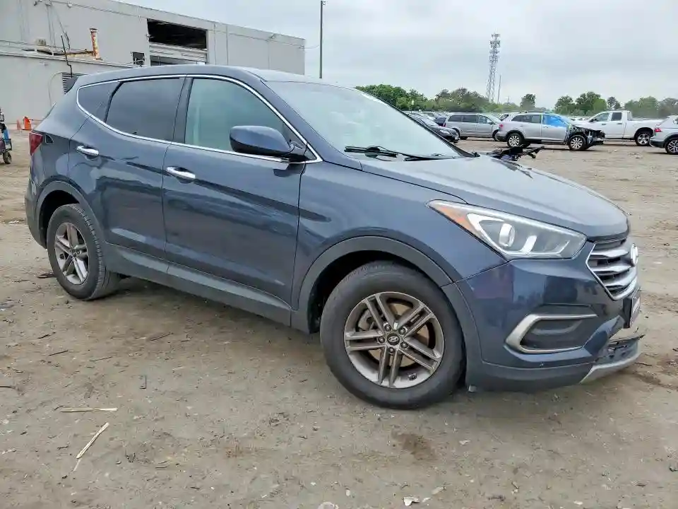 5NMZT3LB4JH068199 2018 HYUNDAI SANTA FE-3