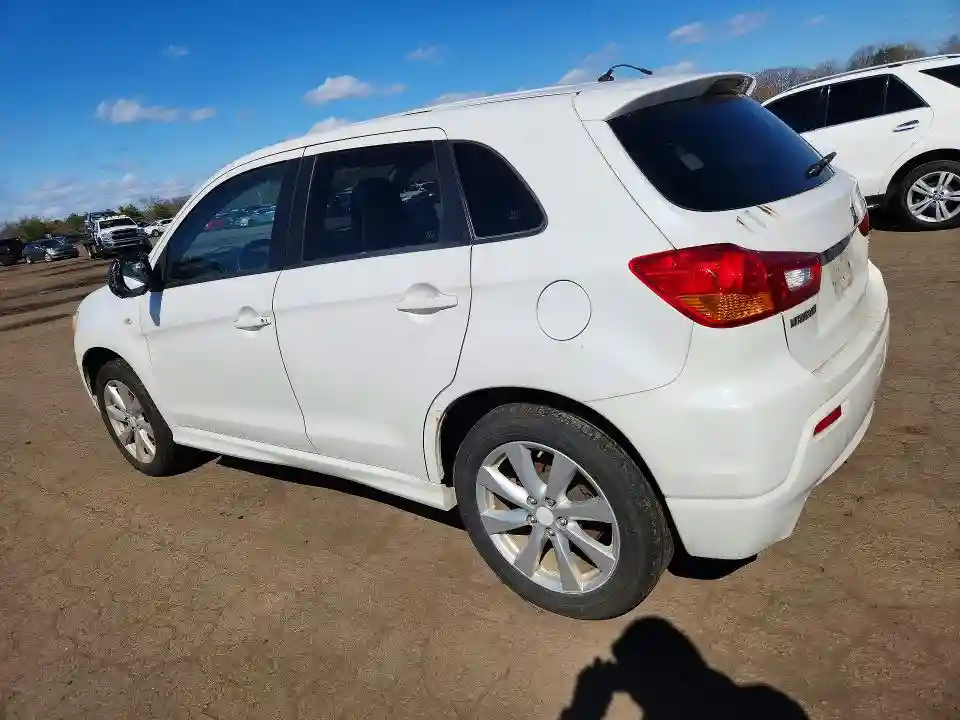 JA4AR4AU6CZ008939 2012 MITSUBISHI OUTLANDER-1