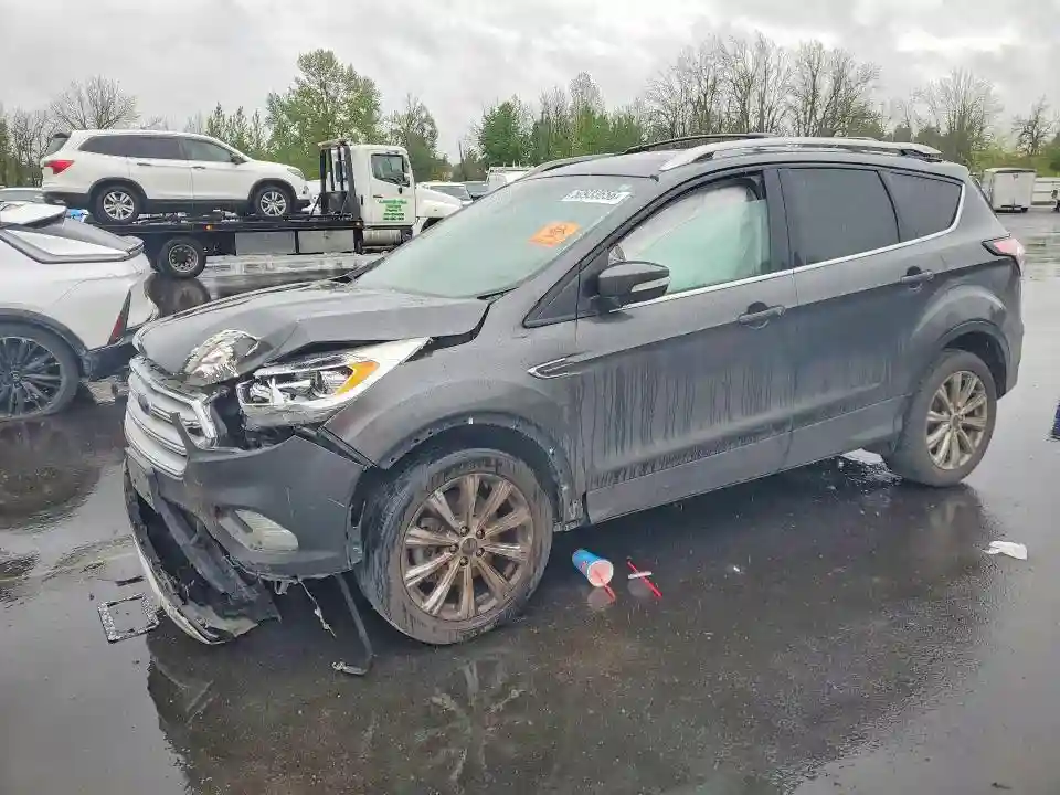 1FMCU9J93JUC13033 2018 FORD ESCAPE-0
