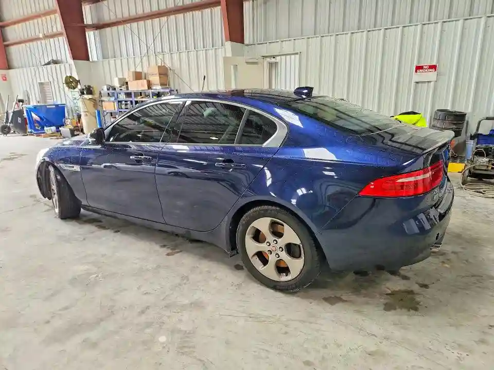 SAJAR4BG9HA972795 2017 JAGUAR XE-1