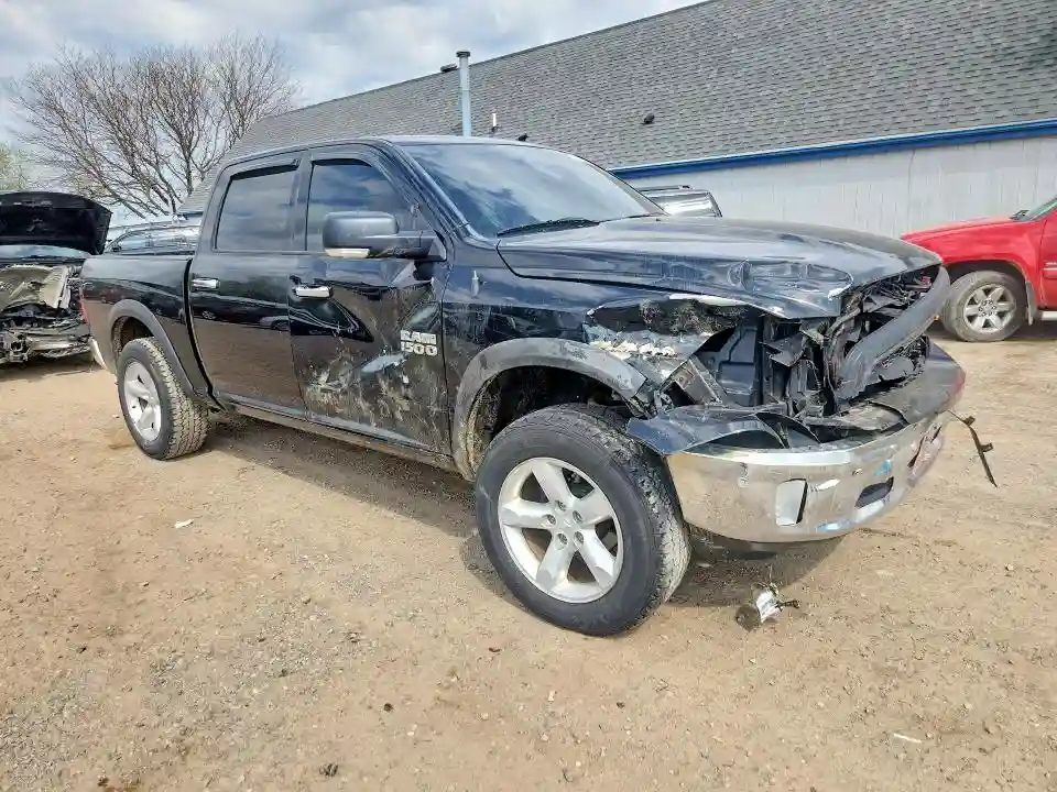 1C6RR7LG8FS552011 2015 RAM 1500-3