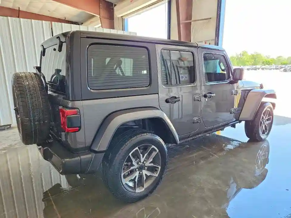1C4RJXN62RW209700 2024 JEEP WRANGLER-2