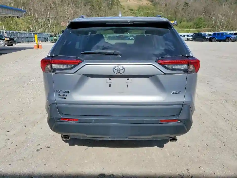 2T3C1RFV2MC108933 2021 TOYOTA RAV4-5