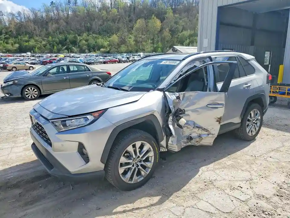 2T3C1RFV2MC108933 2021 TOYOTA RAV4-0