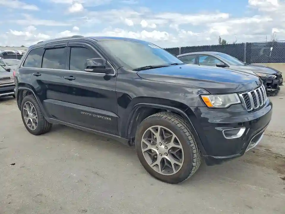 1C4RJEBG6JC275139 2018 JEEP CHEROKEE-3