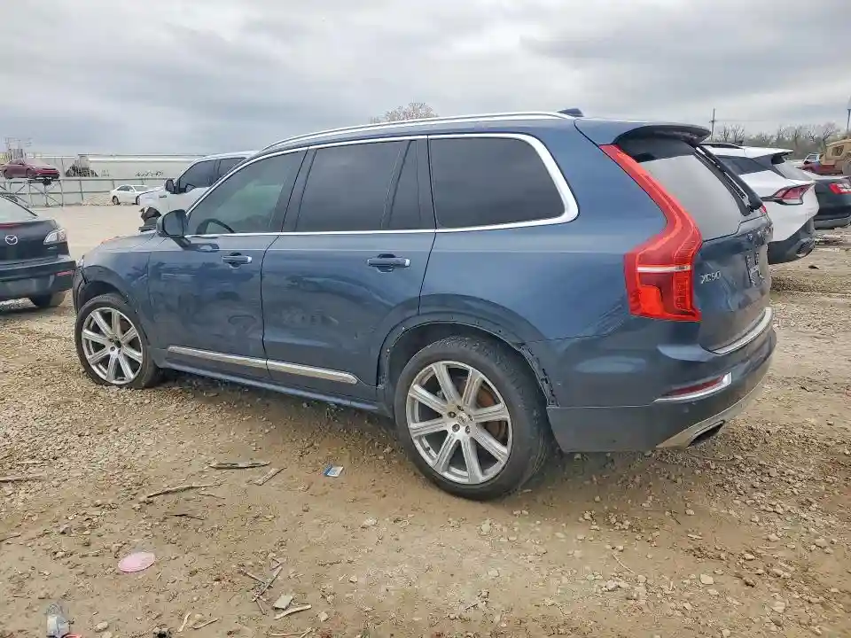 YV4A22PLXK1442899 2019 VOLVO XC90-1