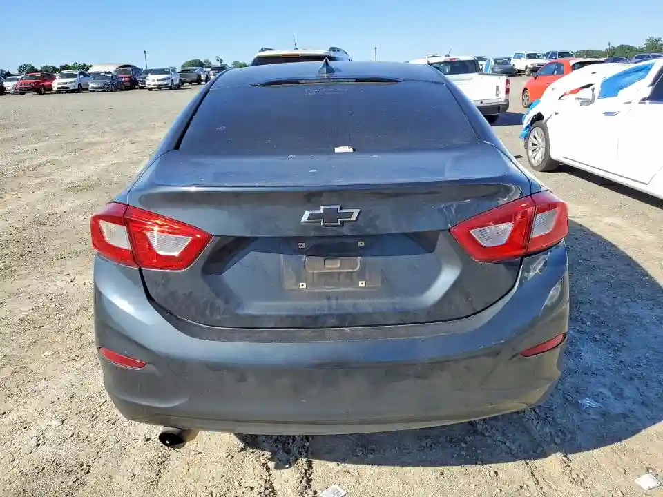 1G1BE5SM9J7123661 2018 CHEVROLET CRUZE-5