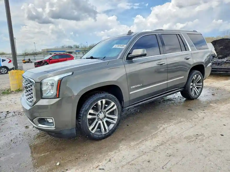 1GKS2CKJ7JR252629 2018 GMC YUKON-0