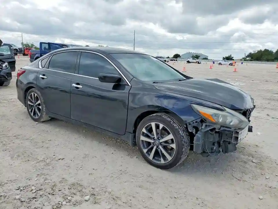 1N4AL3AP5HN344744 2017 NISSAN ALTIMA-3