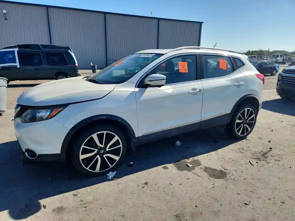 JN1BJ1CP1HW015607 2017 NISSAN ROGUE-0