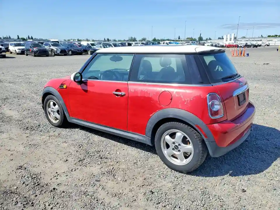 WMWSU3C51BT092921 2011 MINI COOPER-1