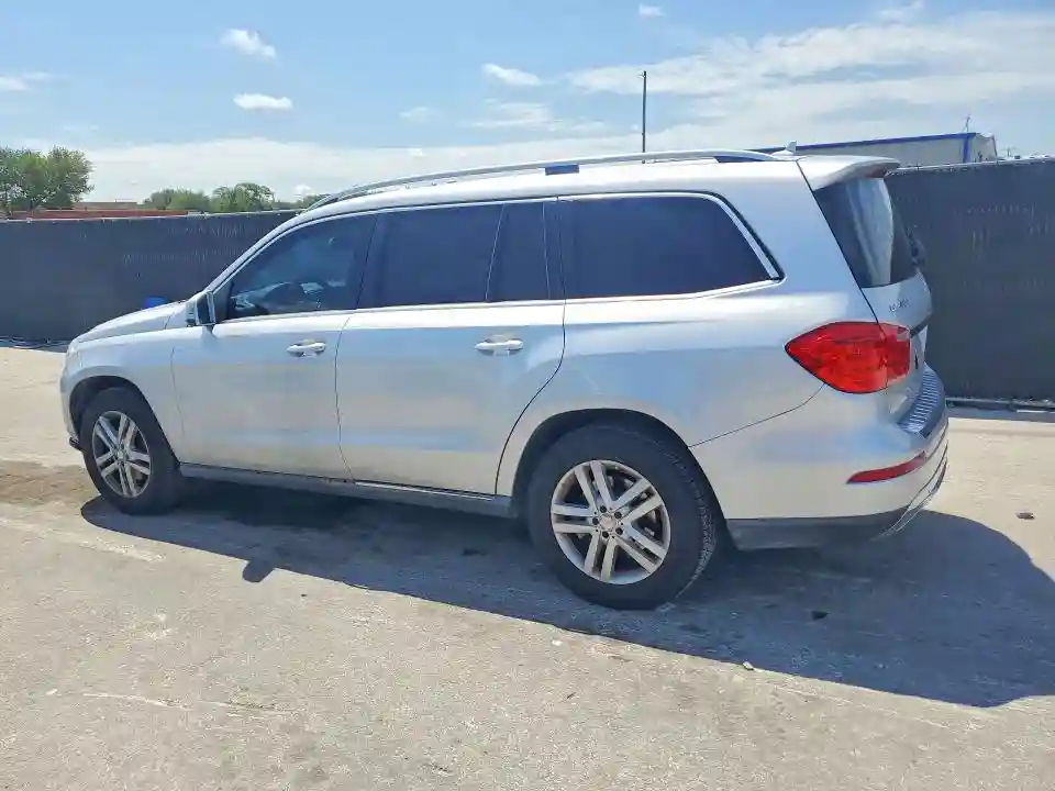 4JGDF7CE2EA339548 2014 MERCEDES-BENZ GL-CLASS-1