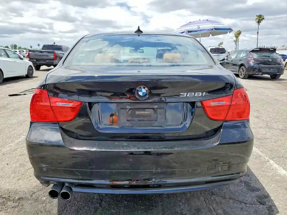 WBAPH7G51ANM51148 2010 BMW 3 SERIES-5