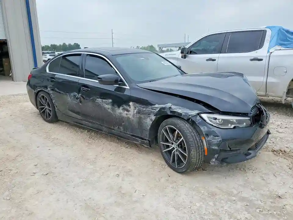 3MW5R1J09M8B59351 2021 BMW 3 SERIES-3