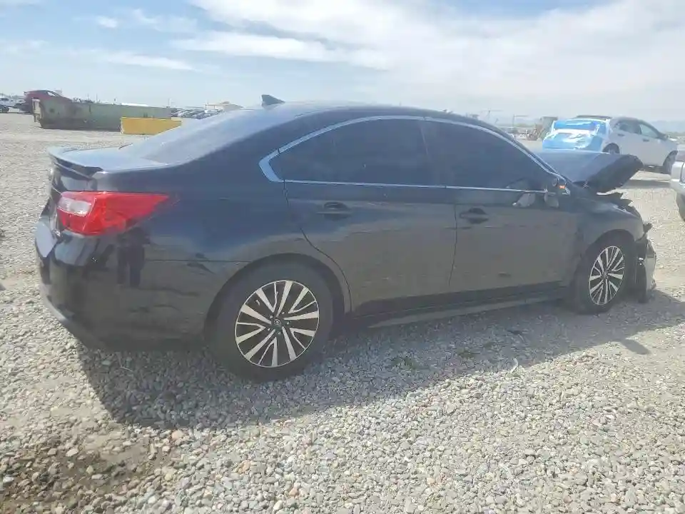 4S3BNAF63K3035936 2019 SUBARU LEGACY-2