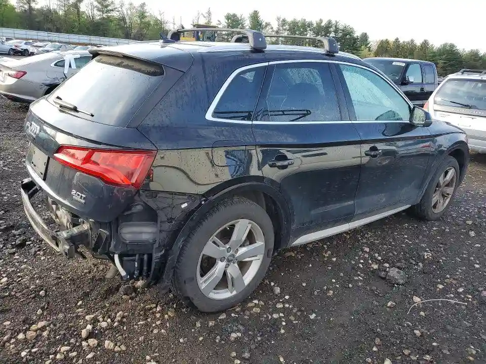 WA1BNAFY7J2008027 2018 AUDI Q5-2