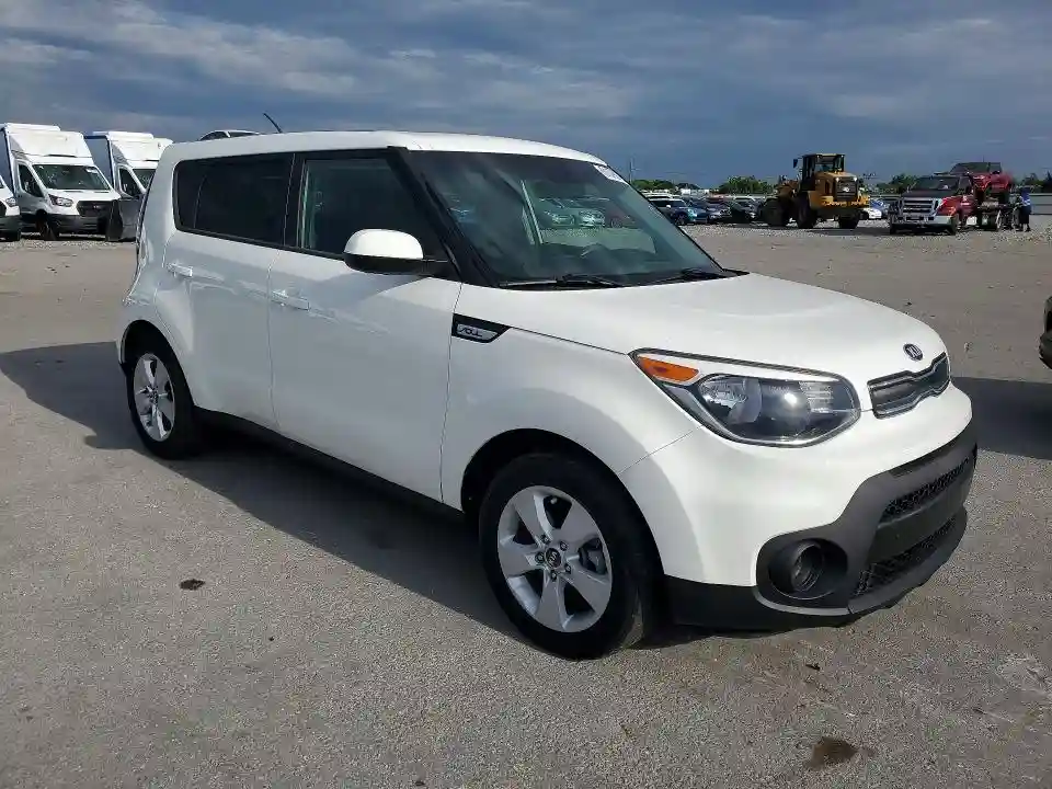 KNDJN2A24J7505971 2018 KIA SOUL-3
