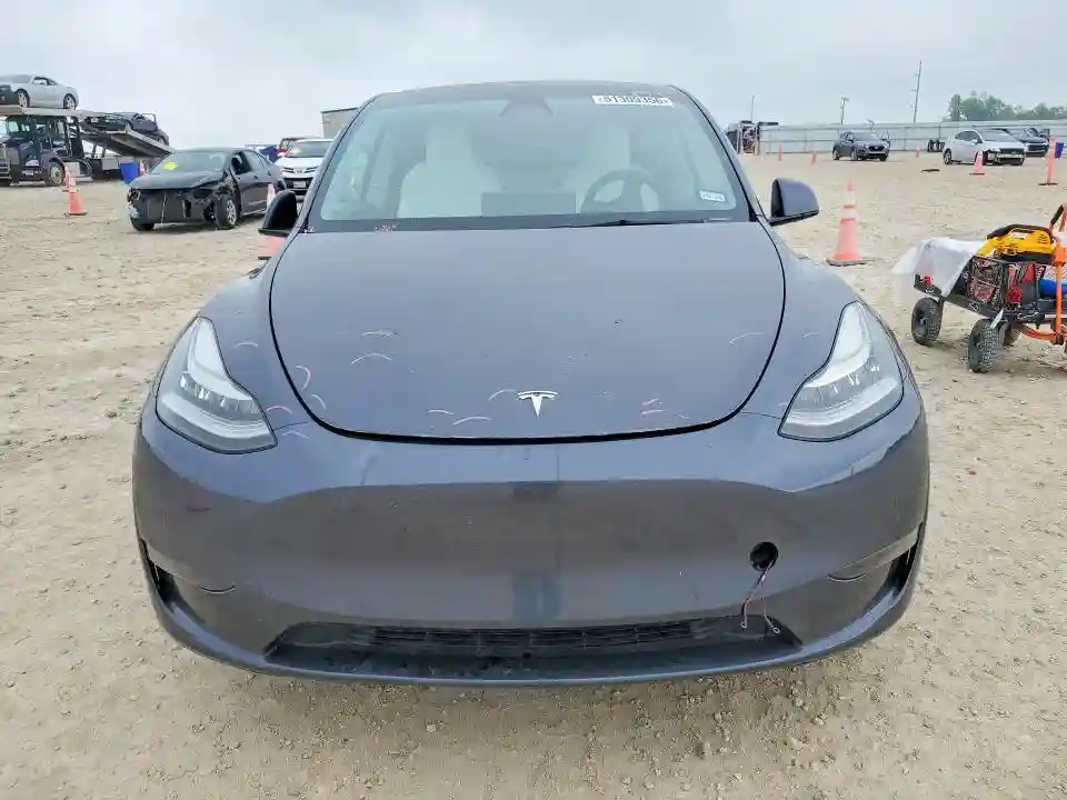 5YJYGAEE2MF295120 2021 TESLA MODEL Y-4