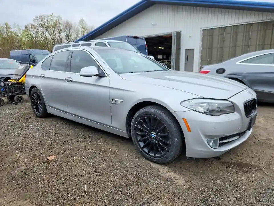 WBAFU7C50CDU56671 2012 BMW 5 SERIES-3