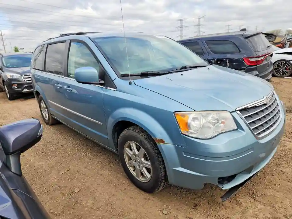 2A4RR5DX6AR253939 2010 CHRYSLER MINIVAN-3