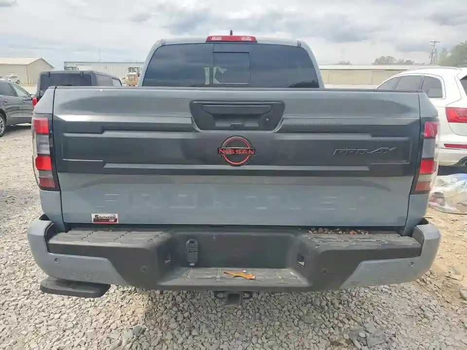 1N6ED1EK2SN610950 2025 NISSAN FRONTIER-5