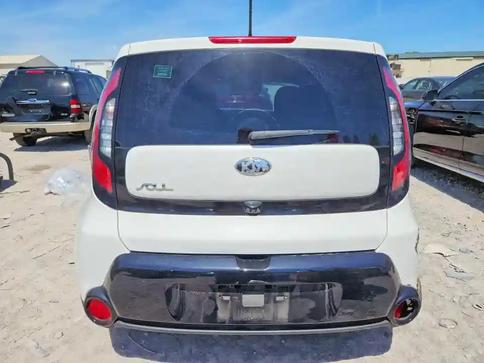 KNDJP3A59G7378086 2016 KIA SOUL-5