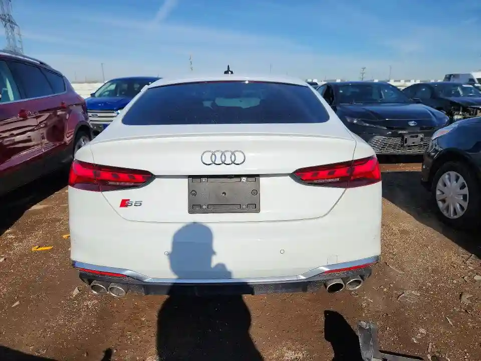 WAUC4CF50MA004388 2021 AUDI S5/RS5-5
