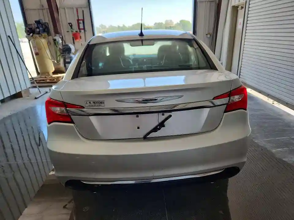 1C3CCBCG9CN145865 2012 CHRYSLER 200-5