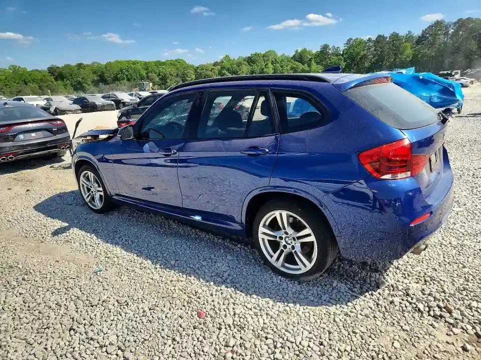 WBAVM1C51DVW45916 2013 BMW X1-1