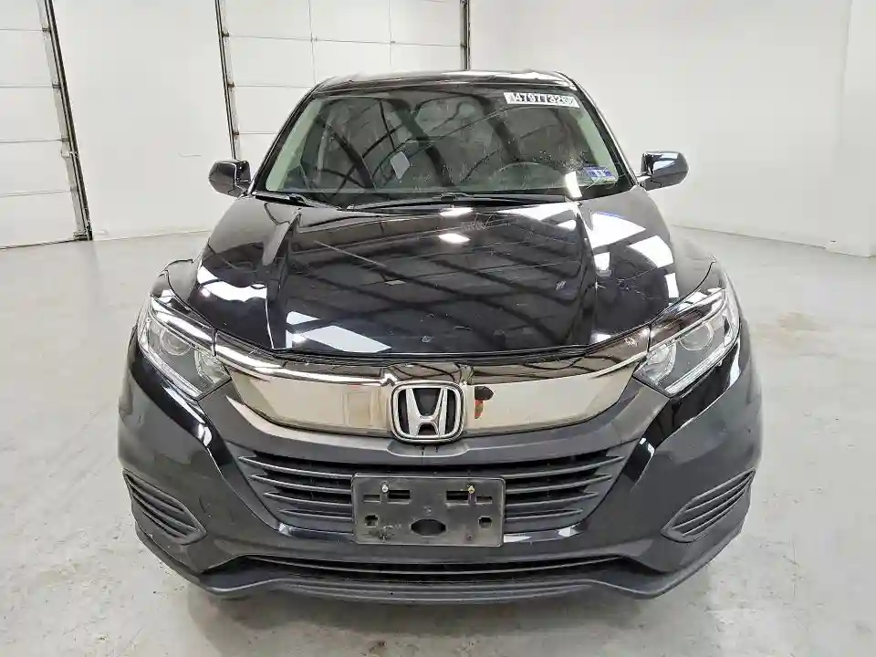 3CZRU6H32KG734080 2019 HONDA HR-V-4
