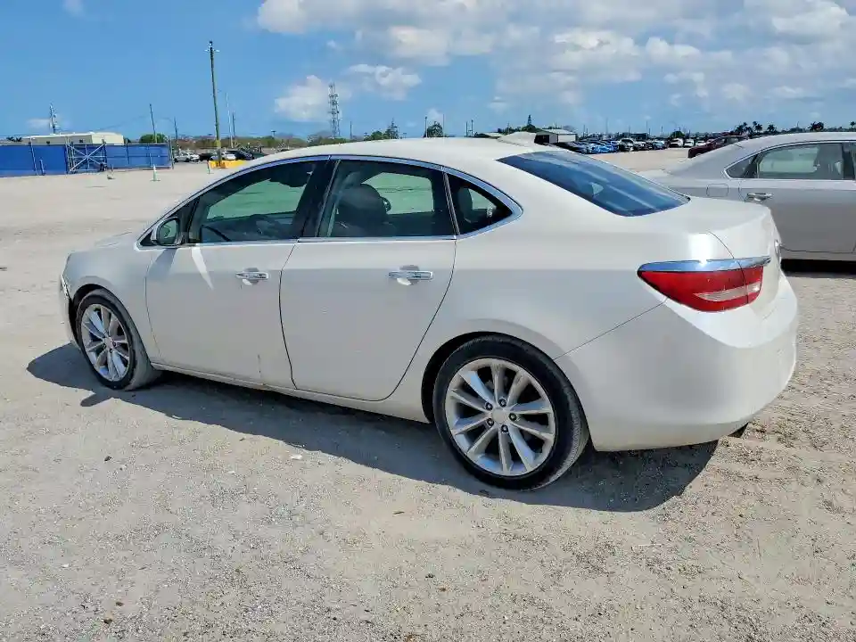 1G4PS5SK2F4164870 2015 BUICK VERANO-1