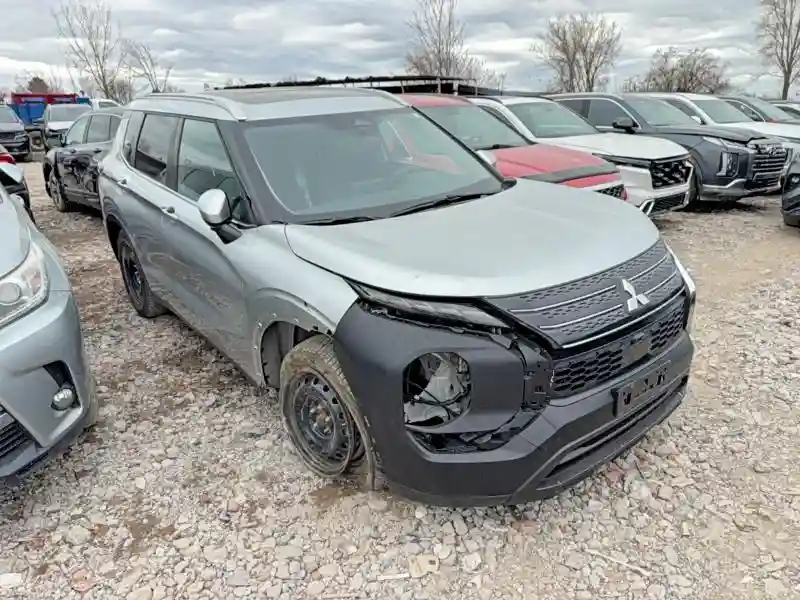 JA4J4UA85NZ611918 2022 MITSUBISHI OUTLANDER-0