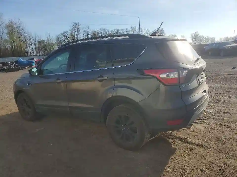 1FMCU0GD6JUB09501 2018 FORD ESCAPE-1
