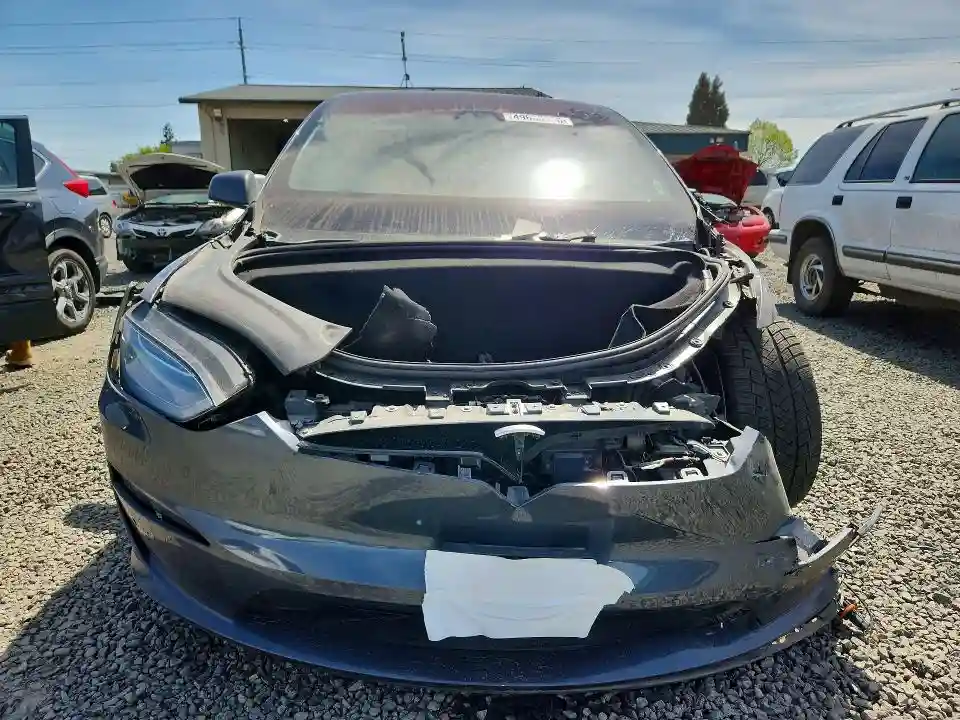 7SAXCBE61NF359125 2022 TESLA MODEL X-4