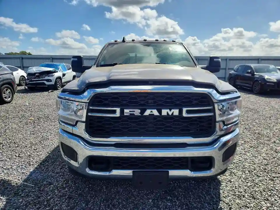 3C63RRGLXRG280629 2024 RAM 3500-4