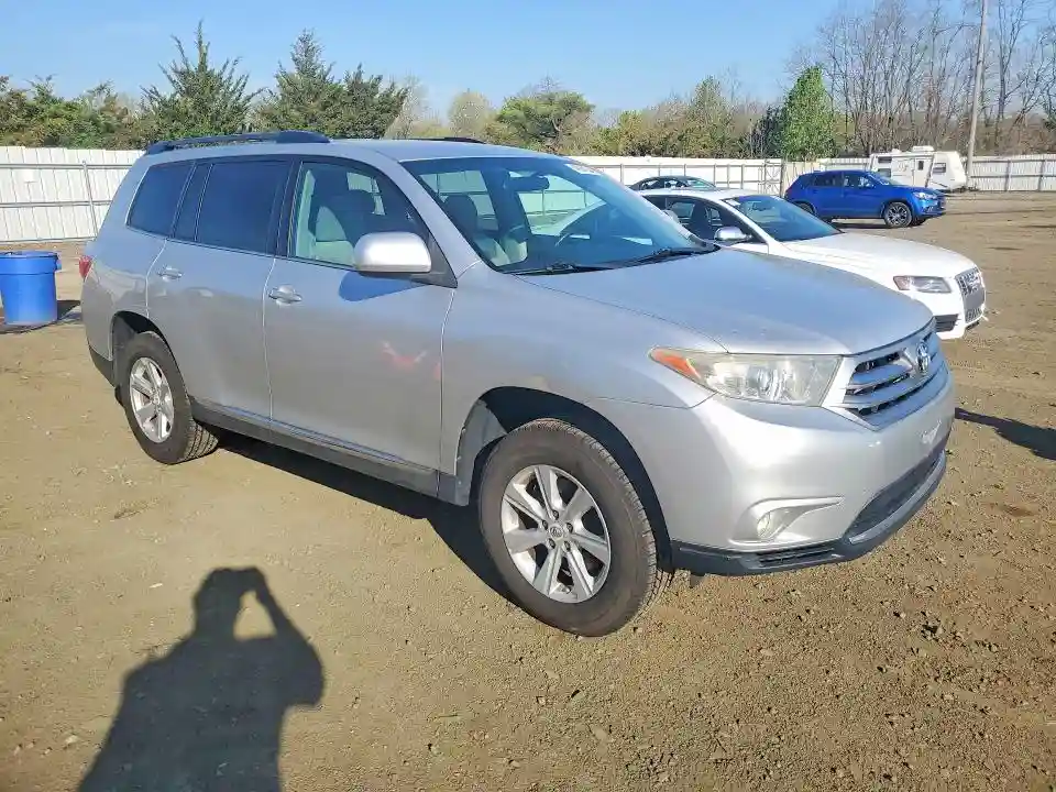 5TDBK3EH6DS190554 2013 TOYOTA HIGHLANDER-3