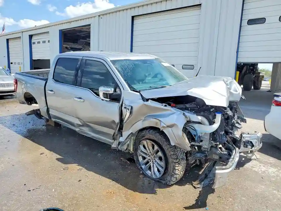 1FTFW5L52RKD06017 2024 FORD F150 LARIA-3